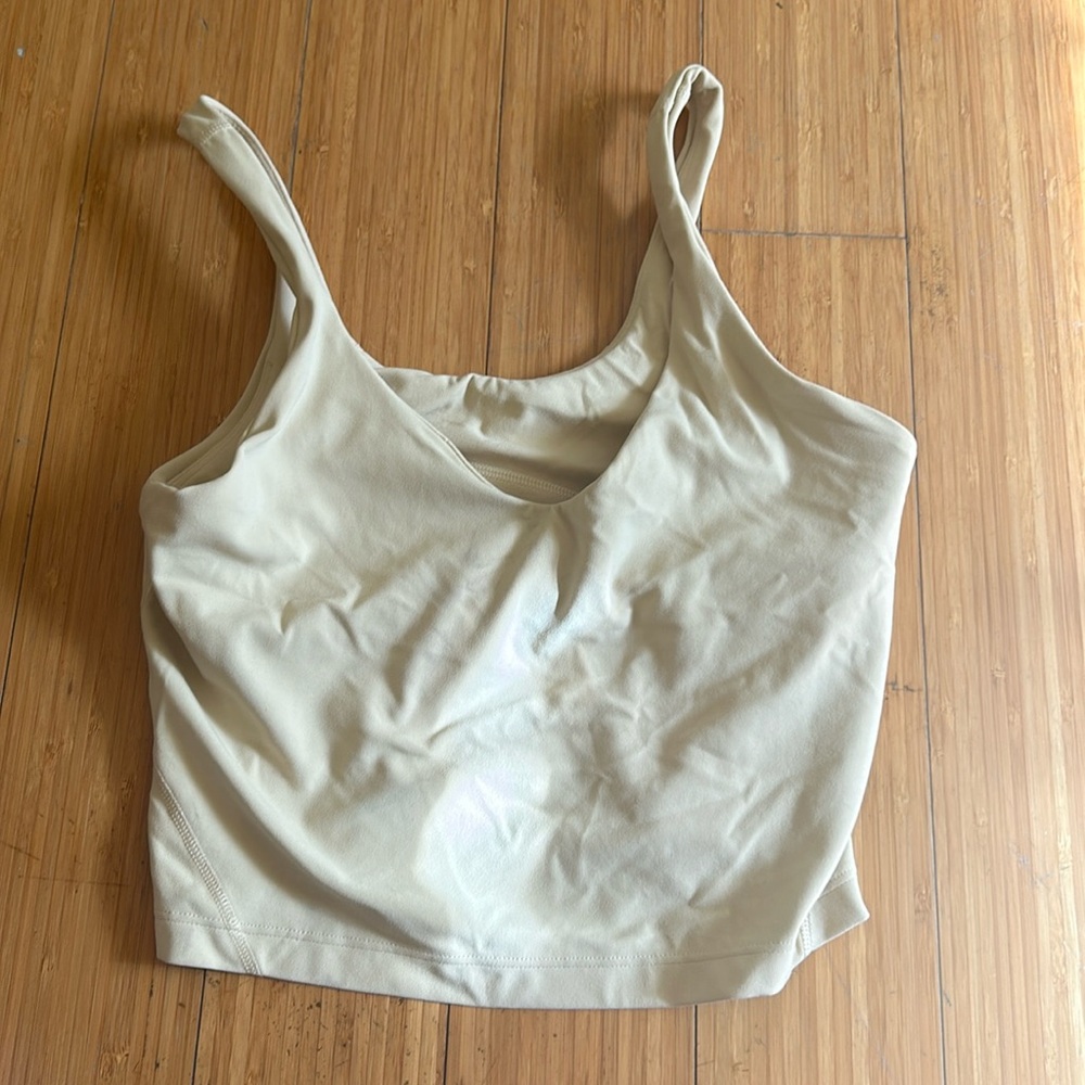 barely used lululemon sports bra